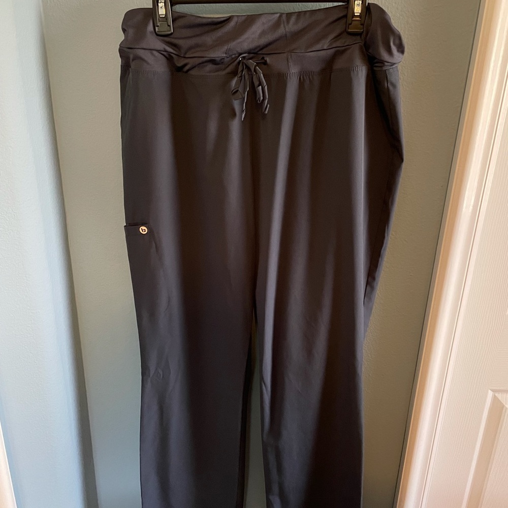 Scrub set size large by Barco one